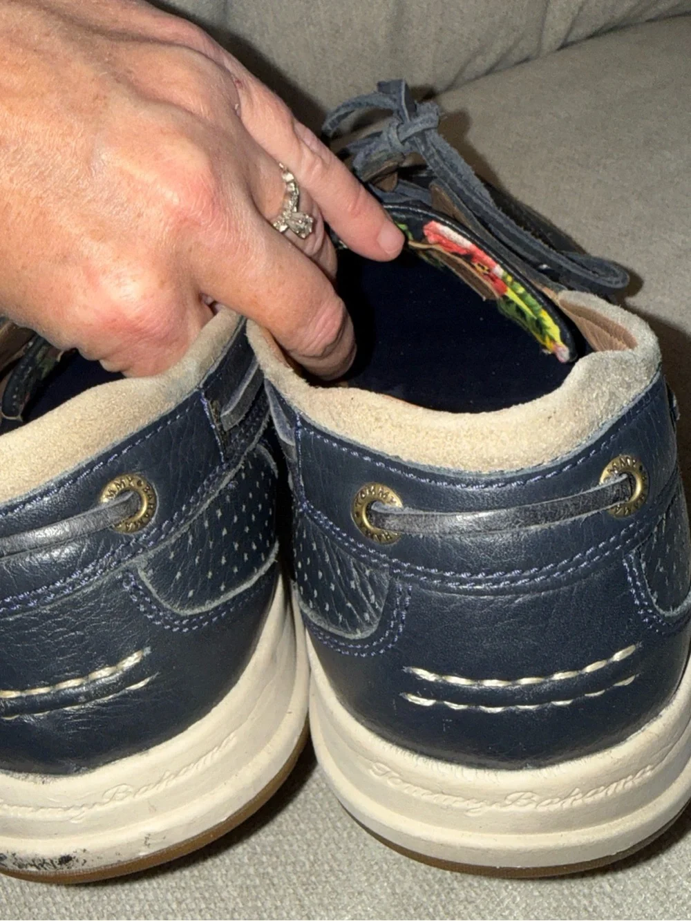 Tommy Bahama Relaxology Mens 12D Boat Shoe Navy Leather Casual Preppy TB7M00103
